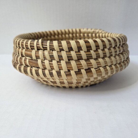 South Carolina Sweetgrass Gullah Basket 7" Round Catch All Handmade - Picture 13 of 14